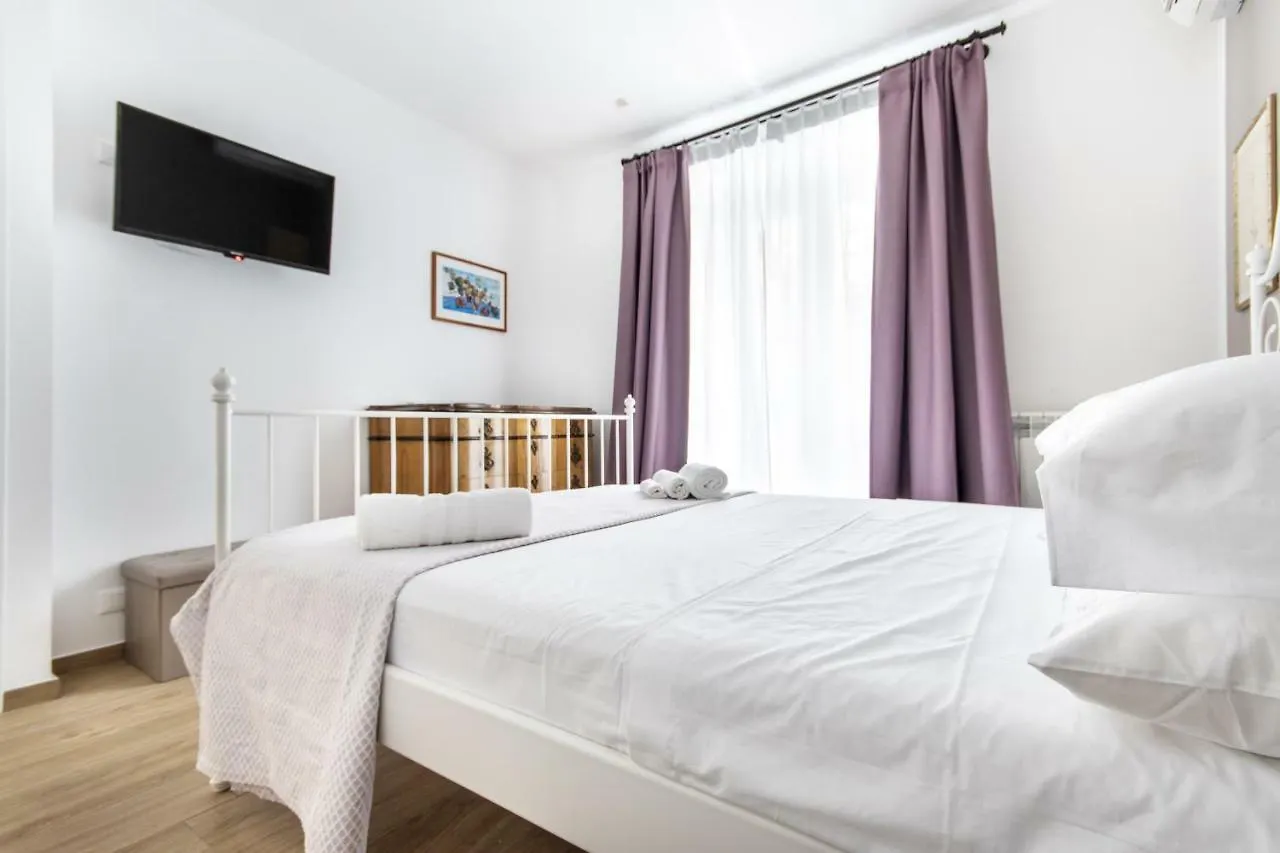 Teatro Massimo City Center Apartments Palermo 0*,  Italien